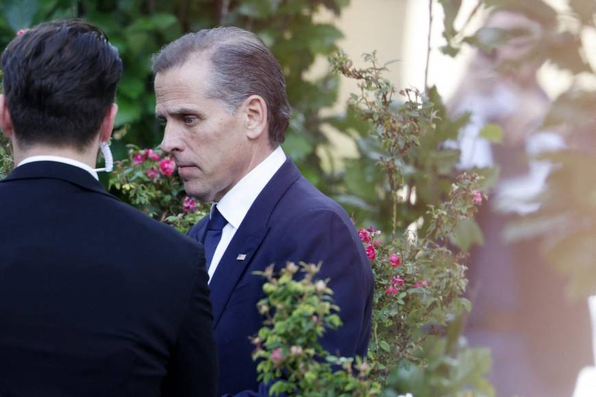 Hunter Biden acude a juicio por posesión ilegal de armas