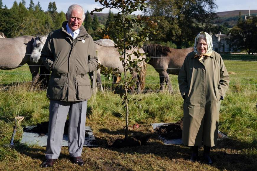 Carlos III, el rey que llega al trono de Inglaterra sin gozar de mucha popularidad