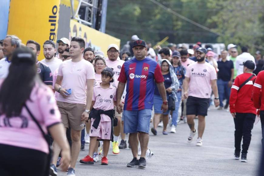 Locura en El Salvador con llegada de Lionel Messi con el Inter Miami