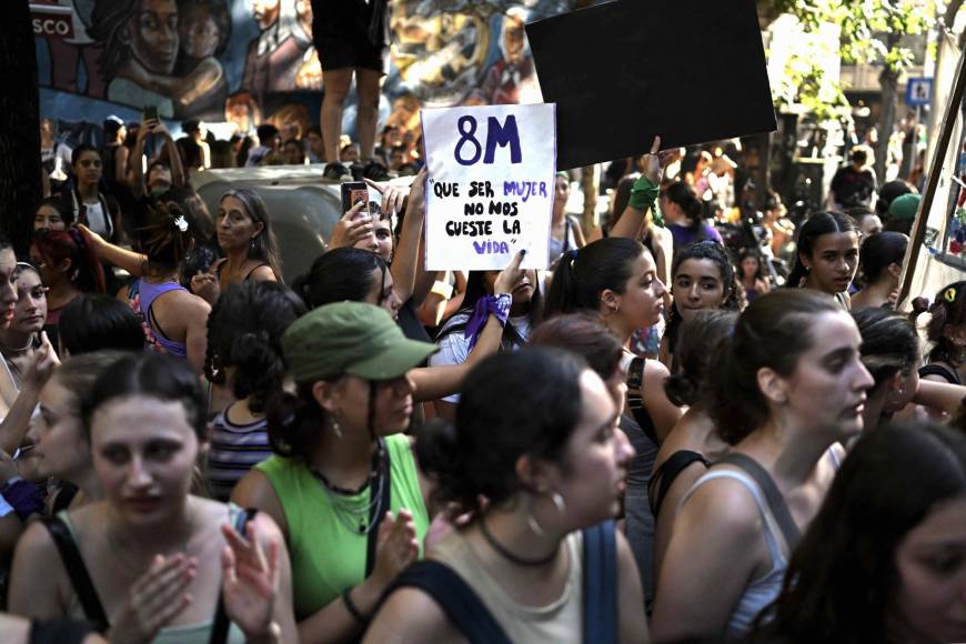 Día Internacional de la Mujer: inmensas movilizaciones se registran en el mundo