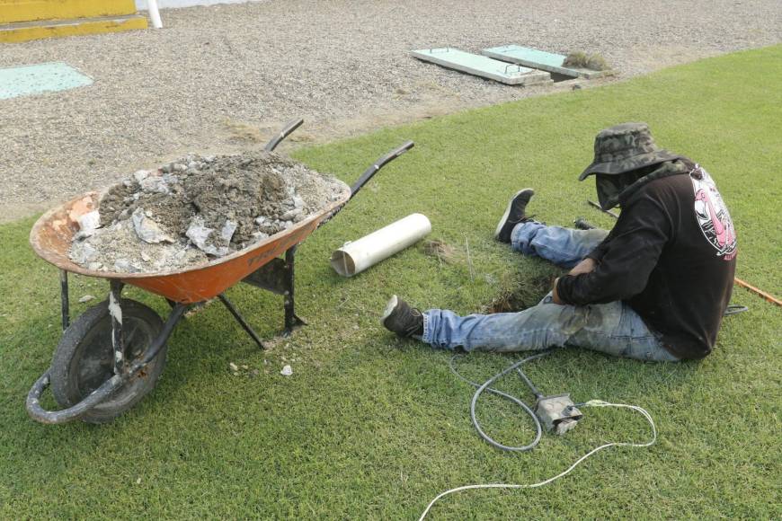 El Estadio Morazán ya se pintó, se está puliendo la grama y se acerca la reapertura