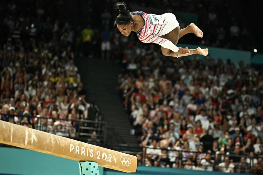 Así ganó Simone Biles su primera medalla de oro en París 2024