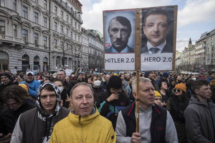 Ola de solidaridad con Ucrania en las calles de todo el mundo (FOTOS)