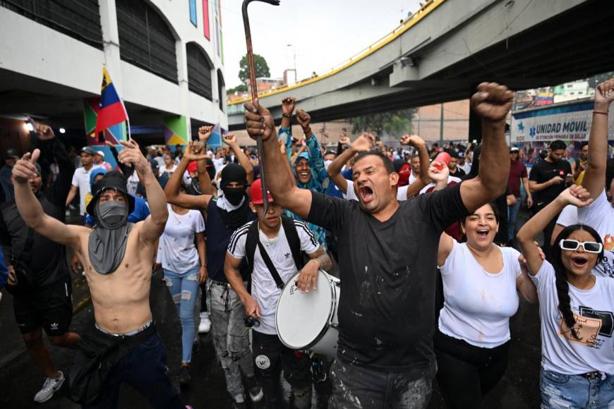 “Nos robaron”: Decepción y cacerolas en Venezuela tras elecciones