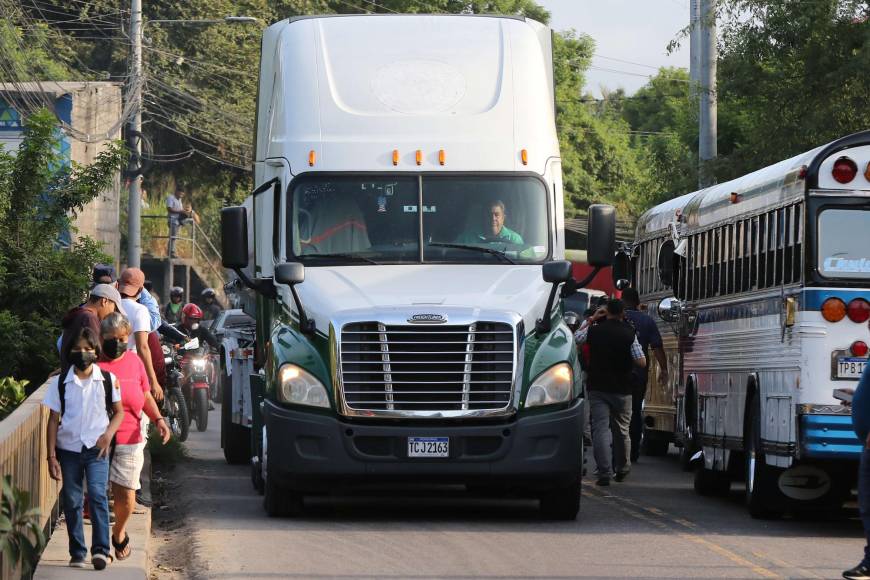 Cuatro razones detrás de la mega toma en la carretera al sur de la capital