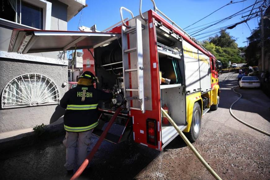 Cinco familias quedaron en la calle tras voraz incendio en el barrio San Pablo de la capital