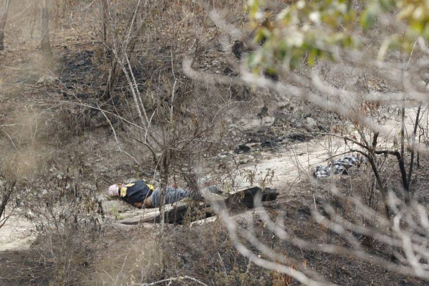 Fuerte despliegue policial, armas y terreno hostil: fotos del enfrentamiento que dejó cuatro muertos en Valle de Támara