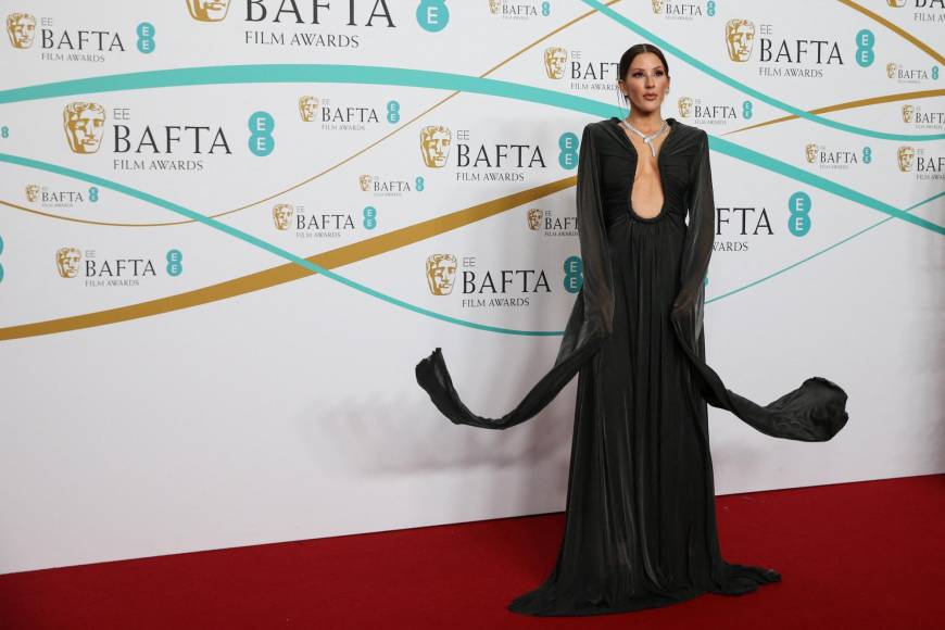 Las mejor y peor vestidas en los premios BAFTA 2023