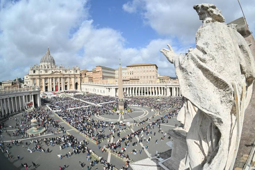 Papa Francisco encabezó celebración del Domingo de Ramos