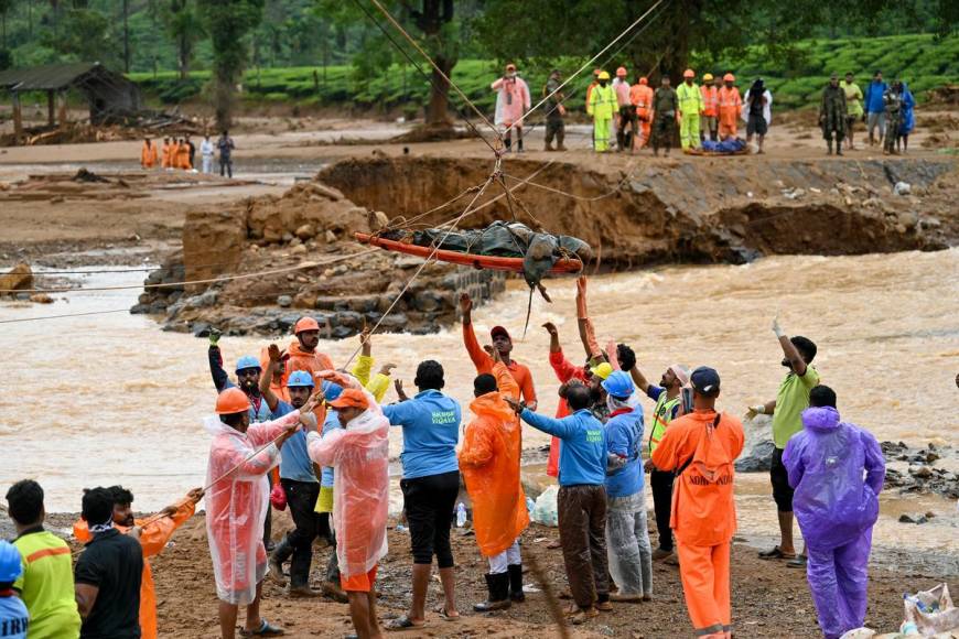 Lluvias devastan plantación de té en India: suman 160 muertes