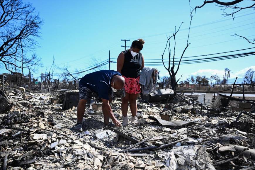 “No puedo creer que Dios permitiese que esto ocurriera”: rabia y desconsuelo en Hawái por incendios