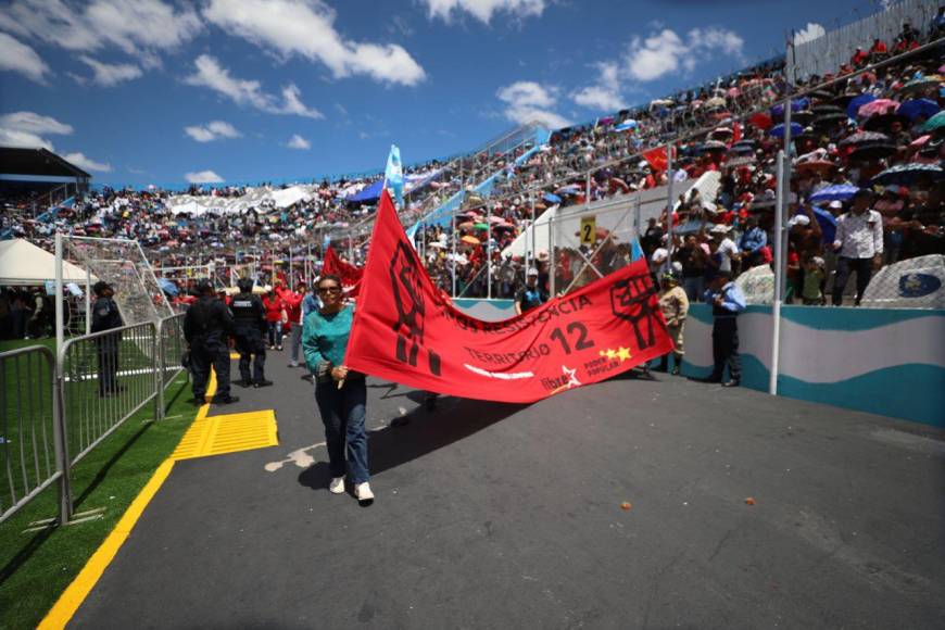 Varios detenidos durante disturbios en marcha de la resistencia dentro del Estadio Nacional