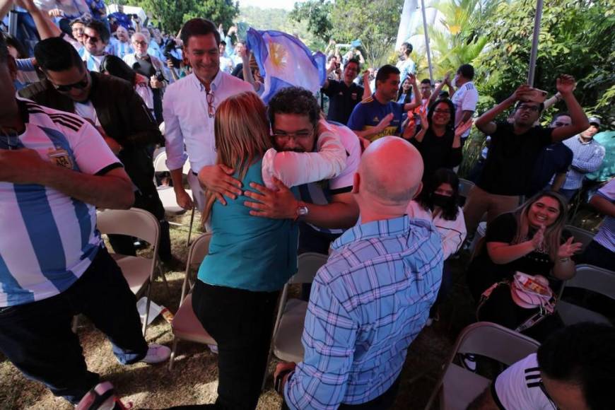 Así viven la final del Mundial de Qatar en la Embajada de Argentina en Honduras