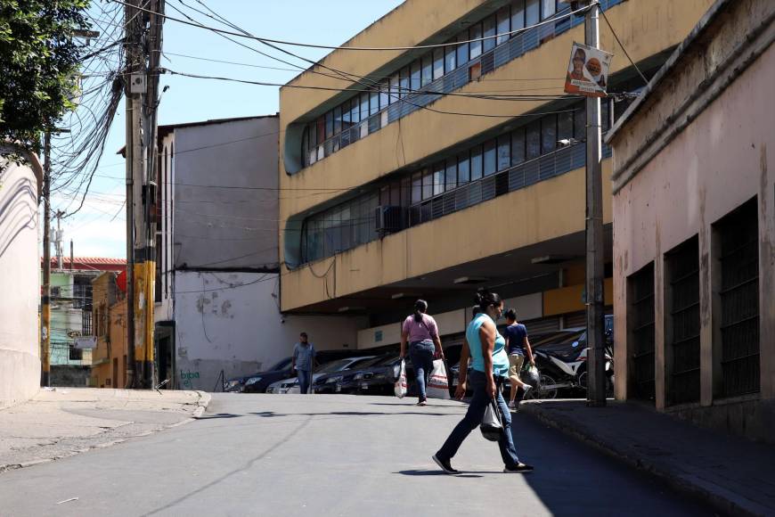 Calles cerradas y fuerte resguardo policial afuera del Congreso para elegir la nueva Corte Suprema de Justicia