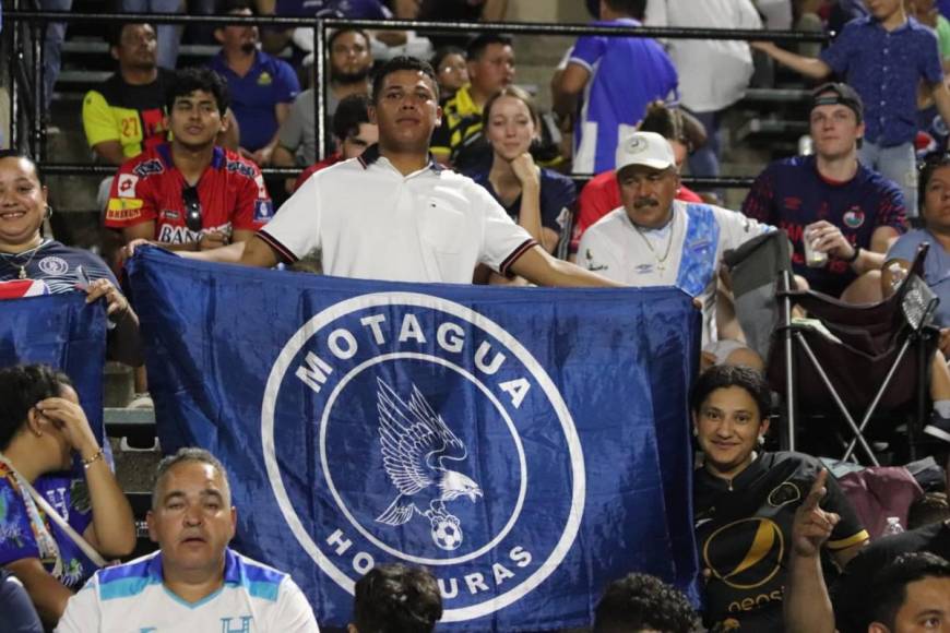 Zafarrancho de los aficionados del Motagua en USA: El motivo de los golpes en las gradas