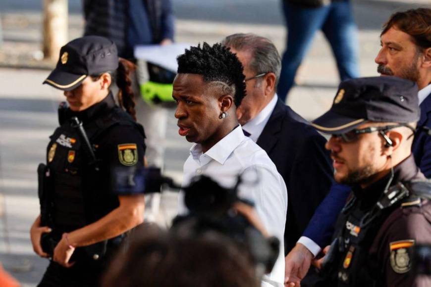 Vinicius Junior mandó un dardo a la Liga Española: “Todos tenemos que salir del campo”