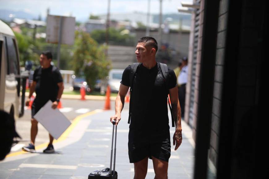 Olimpia salió para enfrentar al Águila en Copa Centroamericana ¿Por qué Troglio no viajó?