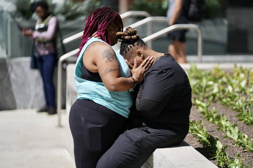 Las imágenes que dejó un tiroteo dentro de un hospital en Atlanta