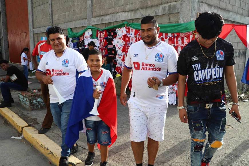 Afición y alegría, el ambiente en el duelo Olimpia vs. Vida