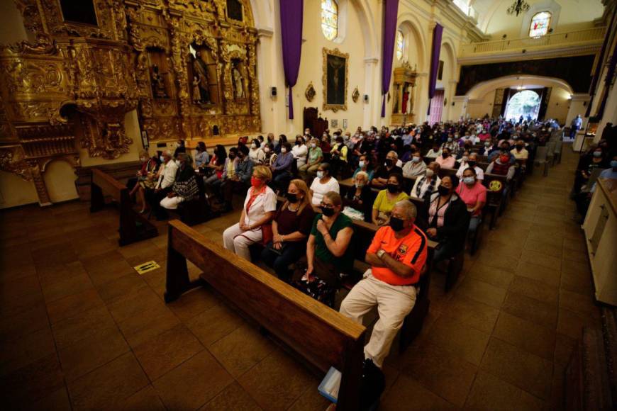 Con devoción y fe: Así se celebra el Miércoles de Ceniza en Honduras