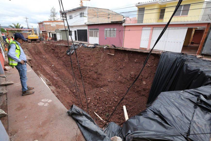 Socavones, fallas que tienen en peligro al Distrito Central (Fotos)