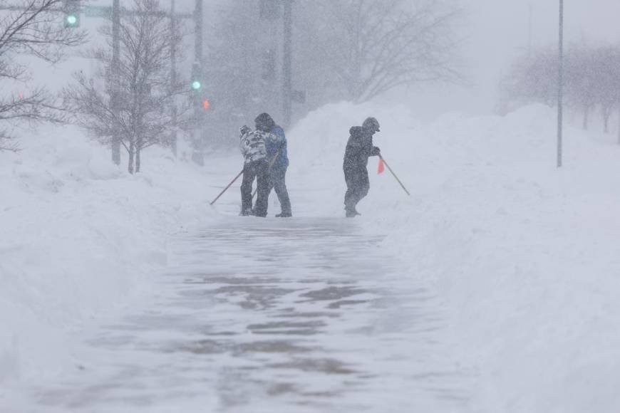 Nieve afecta norte de EUA por ingreso de aire ártico considerado peligroso