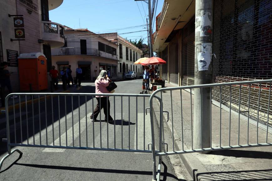 Calles cerradas y fuerte resguardo policial afuera del Congreso para elegir la nueva Corte Suprema de Justicia