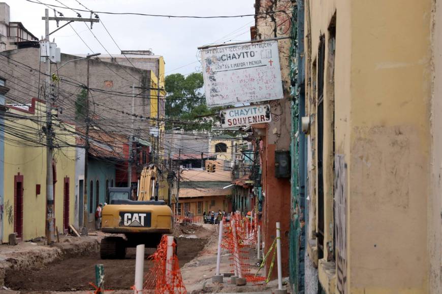 Así avanzan los trabajos de reconstrucción de la avenida Cervantes en el centro de Tegucigalpa