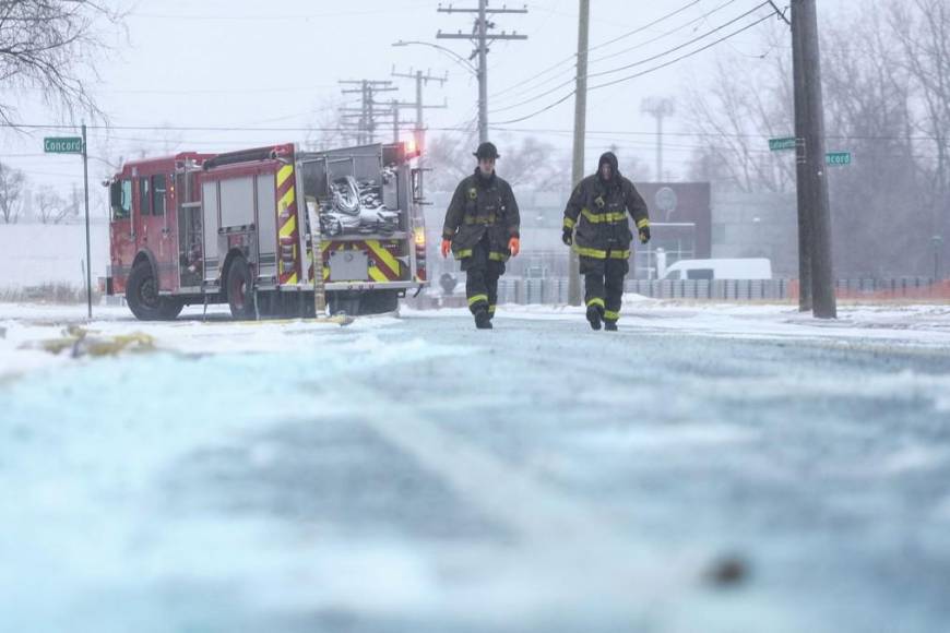 Al menos 17 personas han muerto en tormenta invernal que azota Estados Unidos