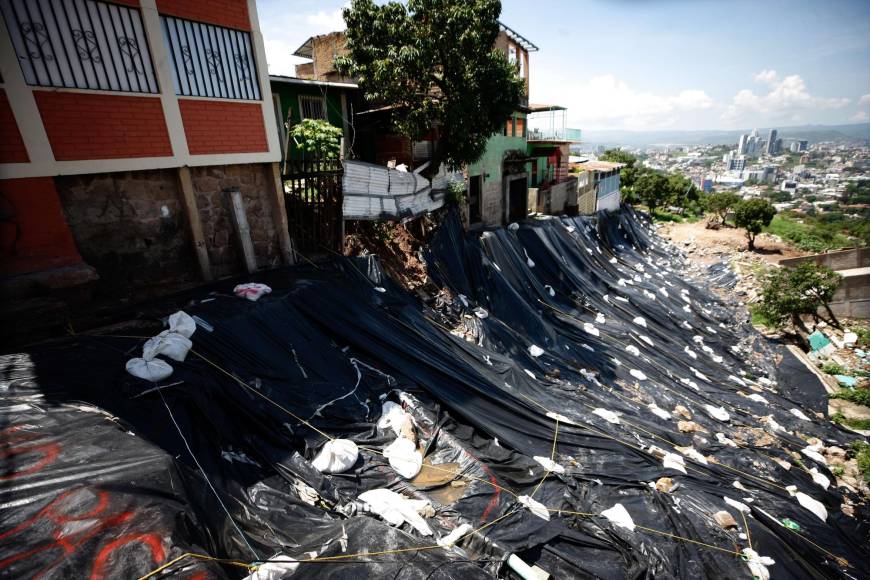 Fotos: A casi un año del desastre en la colonia Guillén