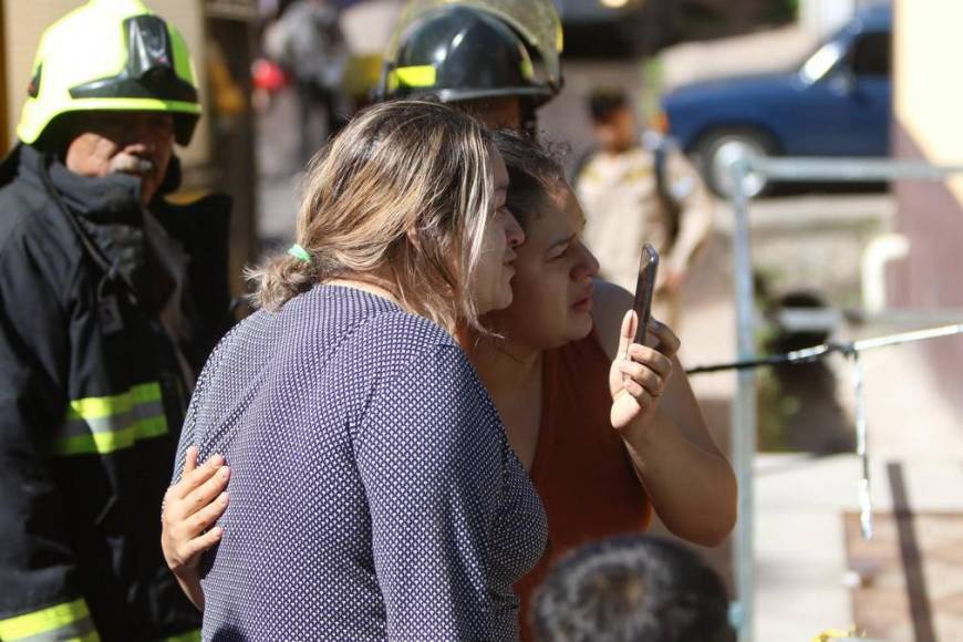 Cinco familias quedaron en la calle tras voraz incendio en el barrio San Pablo de la capital