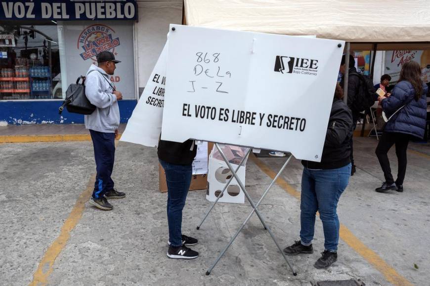 Elecciones en México se desarrollan “sin incidentes mayores”, dice el INE