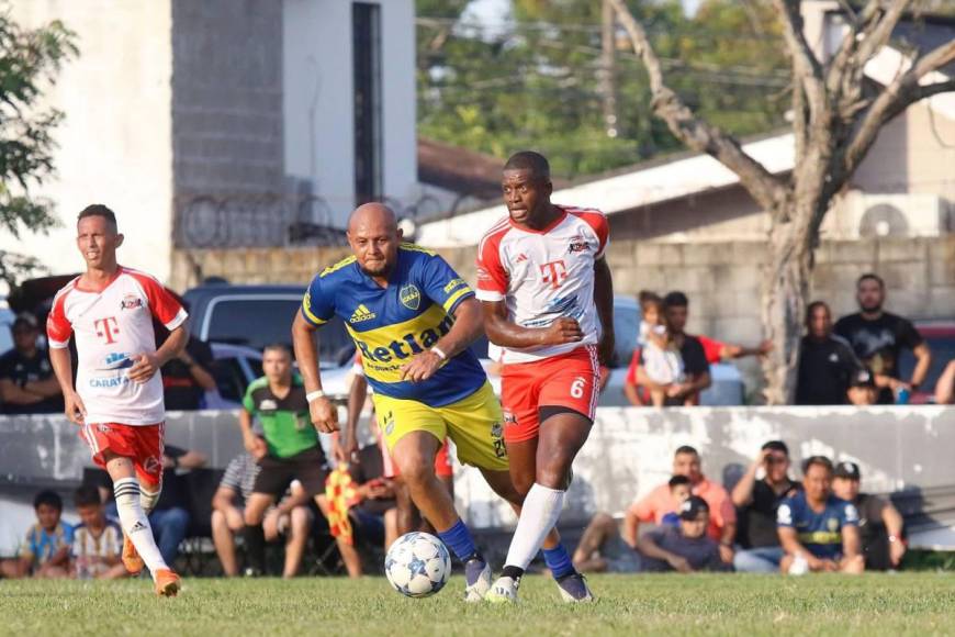 Así lucen actualmente los exfutbolistas de Honduras: Están jugando en la Liga de Veteranos