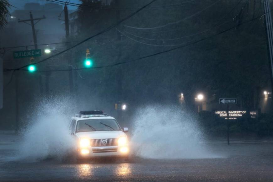 Ian golpea Carolina del Sur tras sembrar destrucción en Florida