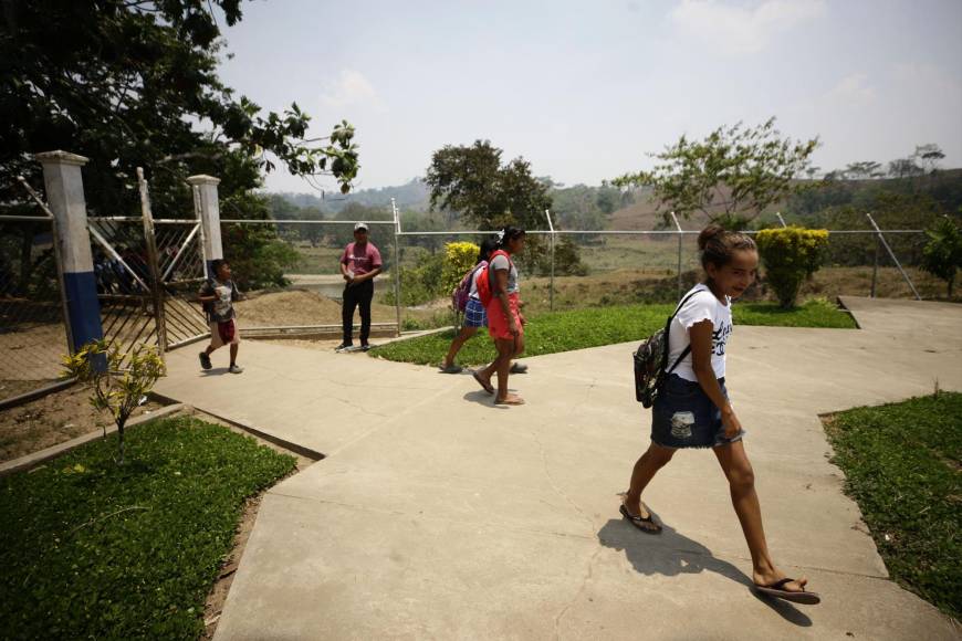 Así se educan los niños hondureños en escuelas de Nicaragua