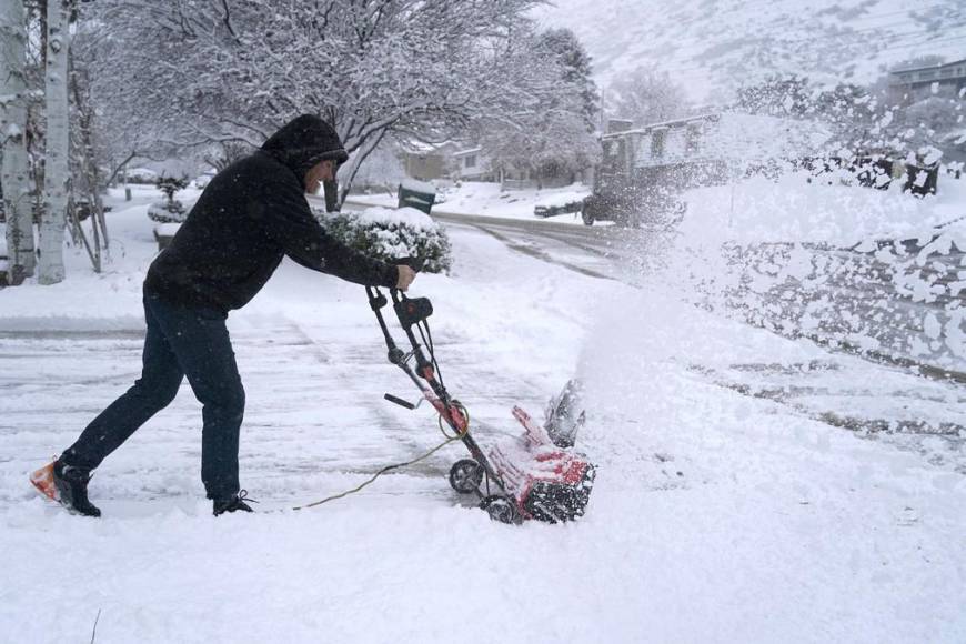 Lo que debe saber sobre la tormenta invernal “única en una generación” que afectará a casi todo Estados Unidos