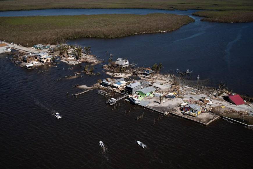 Destrucción, inundaciones y muertes: así fue el paso del huracán Ian por Fort Myers