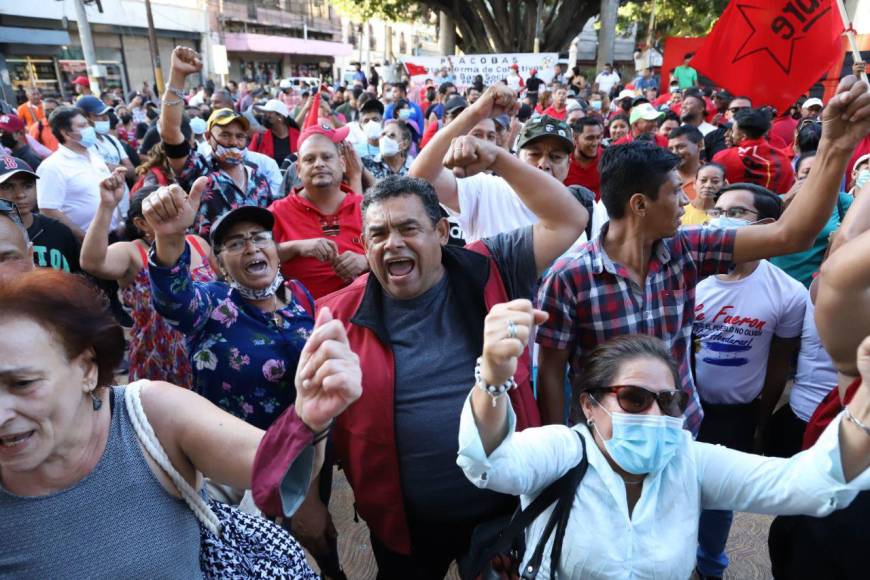 Militantes de Libre exigen al Congreso Nacional elección de la Corte Suprema de Justicia