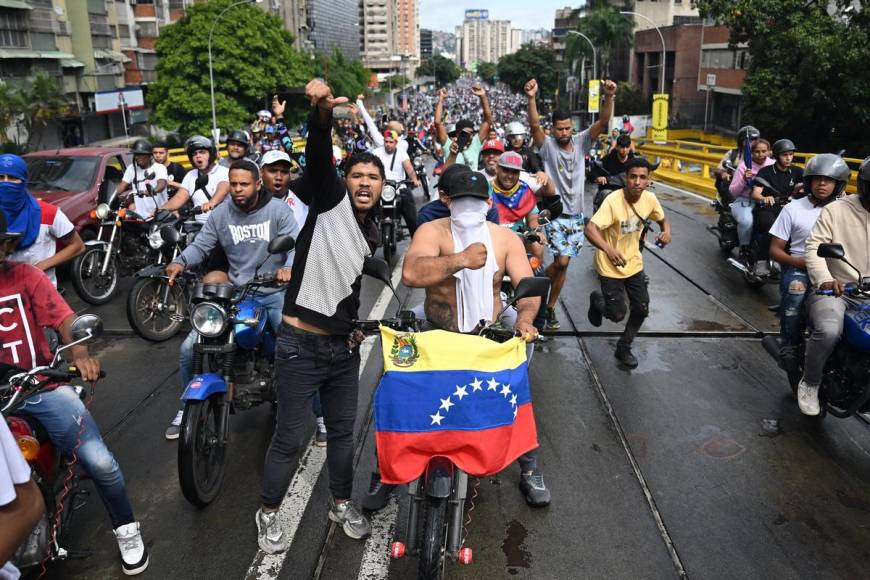 “Nos robaron”: Decepción y cacerolas en Venezuela tras elecciones