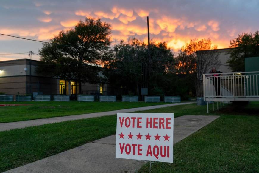 ¿Por qué el voto latino es tan importante en estas elecciones de medio mandato en EEUU?