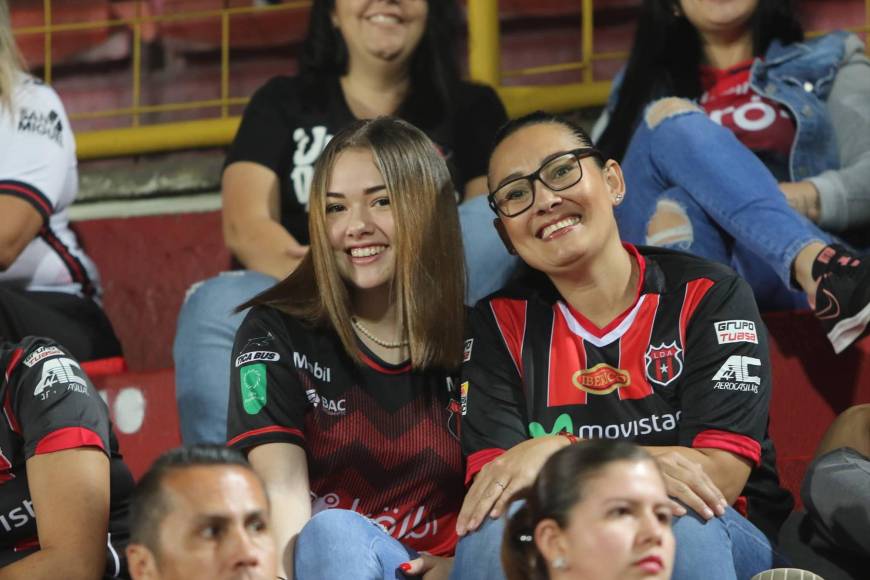 Imágenes del ambiente en la final entre Alajuelense y Olimpia en Liga Concacaf 2022