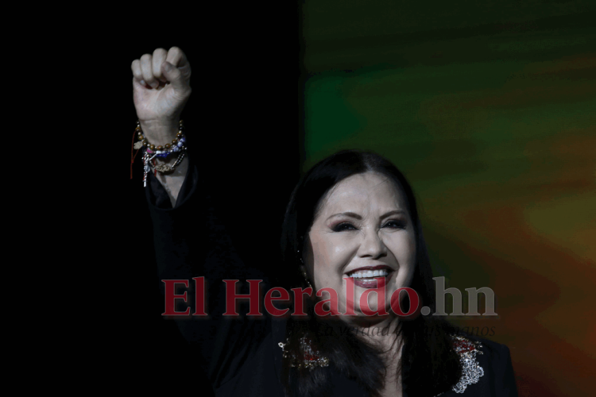 El espectacular concierto de Ana Gabriel en Honduras en imágenes