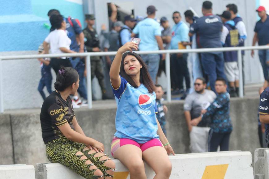 ¡Ambientazo en el Nacional! Motagüenses llenan el “Chelato” Uclés para ver el clásico