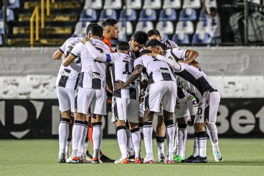 Olimpia cae en ranking mundial luego de fracaso en Copa Centroamericana