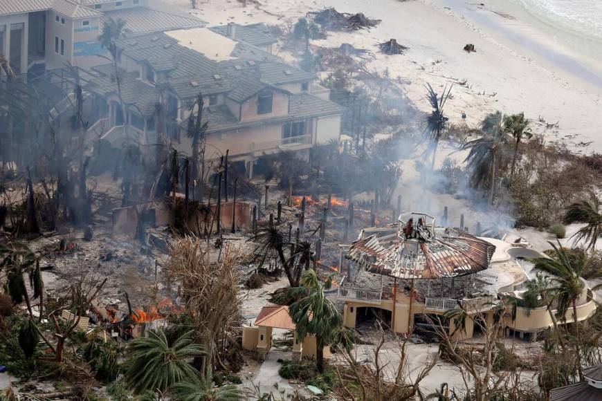 Imágenes aéreas muestran la devastación que dejó Ian en Florida