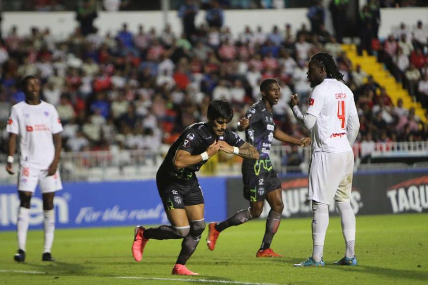 Así salieron jugadores del Olimpia tras eliminación de Copa Centroamericana