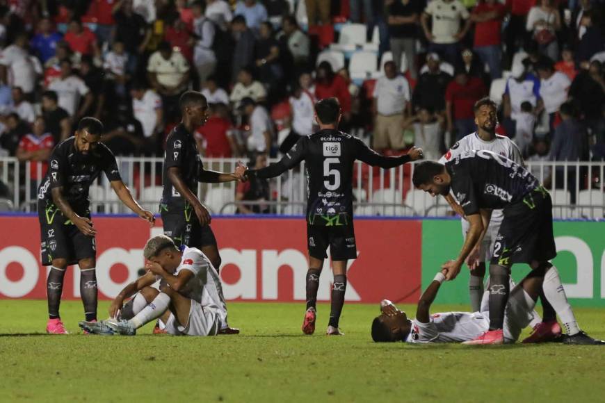 Así salieron jugadores del Olimpia tras eliminación de Copa Centroamericana