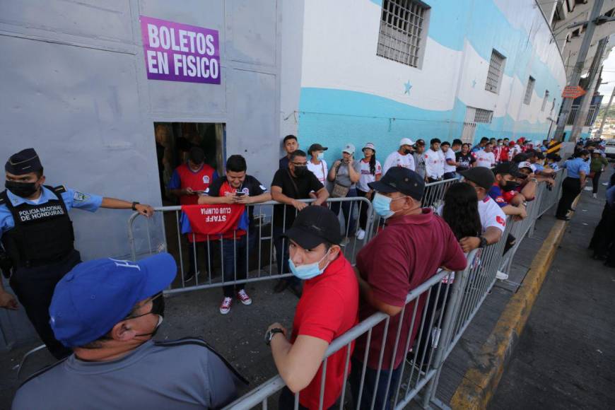 Llenazo olimpista para el juego ante el Alajuelense en la final de ida de la Liga Concacaf