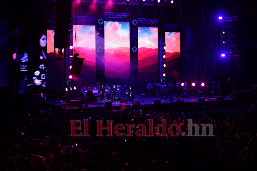 El espectacular concierto de Ana Gabriel en Honduras en imágenes