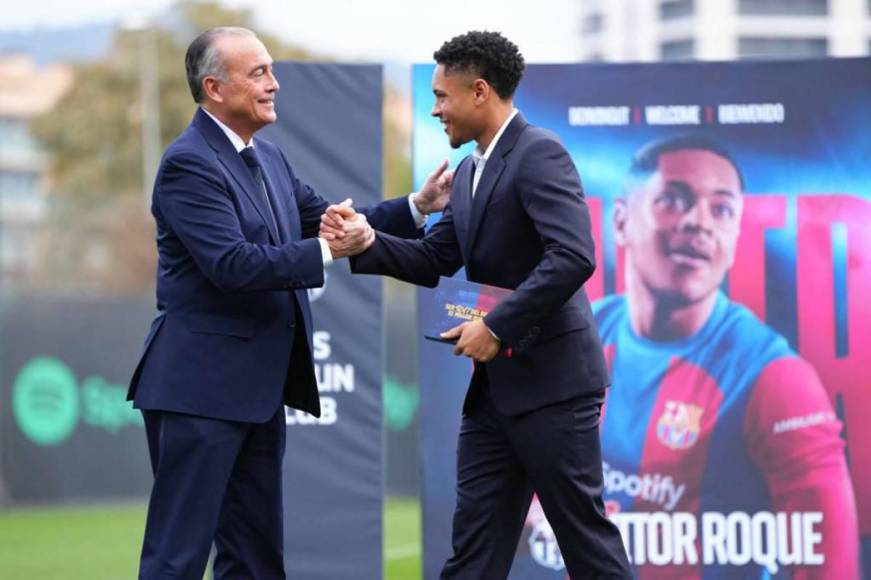 Así fue la presentación de Vitor Roque, nuevo fichaje del Barcelona